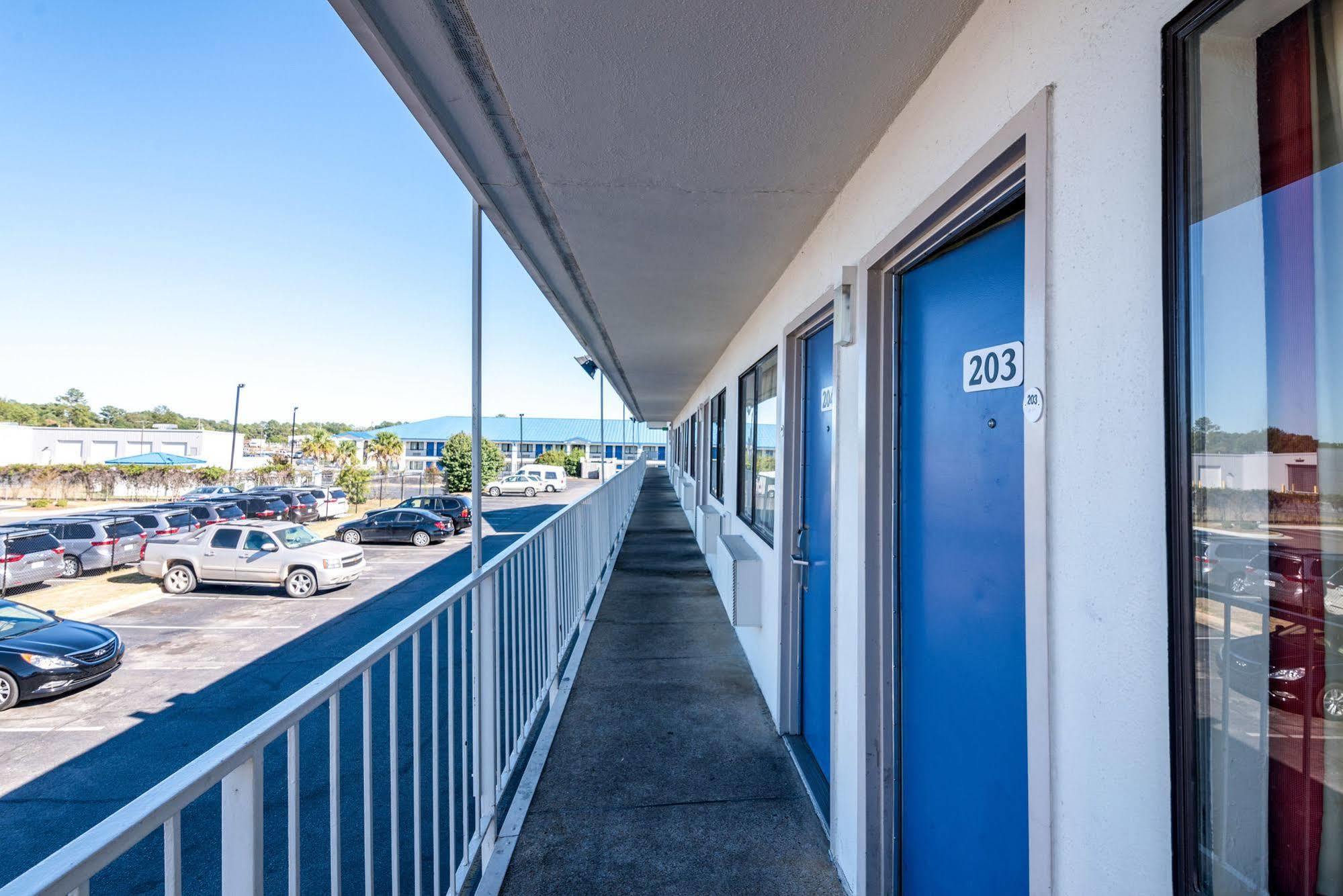 Rodeway Inn Montgomery Ngoại thất bức ảnh