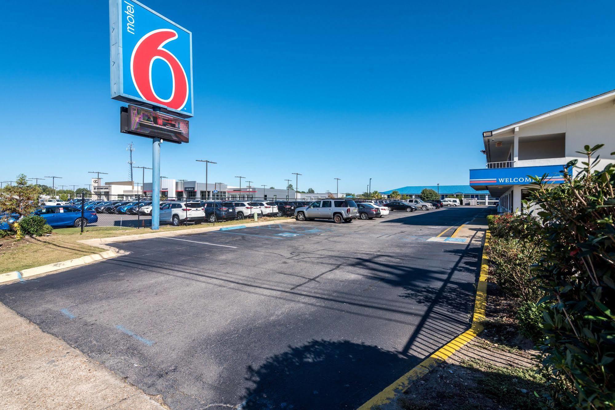 Rodeway Inn Montgomery Ngoại thất bức ảnh